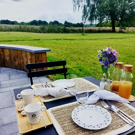 La Ferme De Sotrez Couette-café 4*